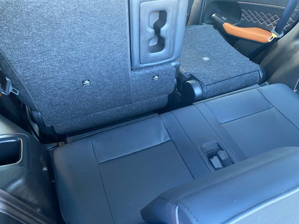 2025 Mitsubishi Outlander PHEV SEL