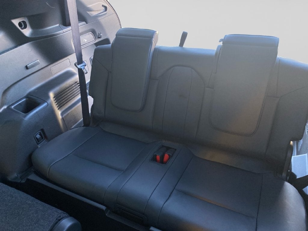 2025 Mitsubishi Outlander PHEV SEL