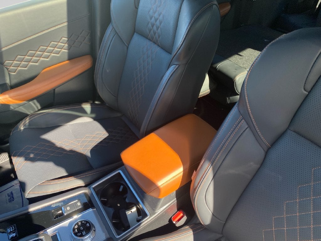 2025 Mitsubishi Outlander PHEV SEL