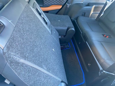 2025 Mitsubishi Outlander PHEV SEL