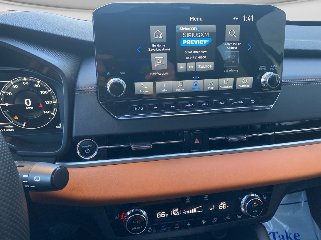 2025 Mitsubishi Outlander PHEV SEL