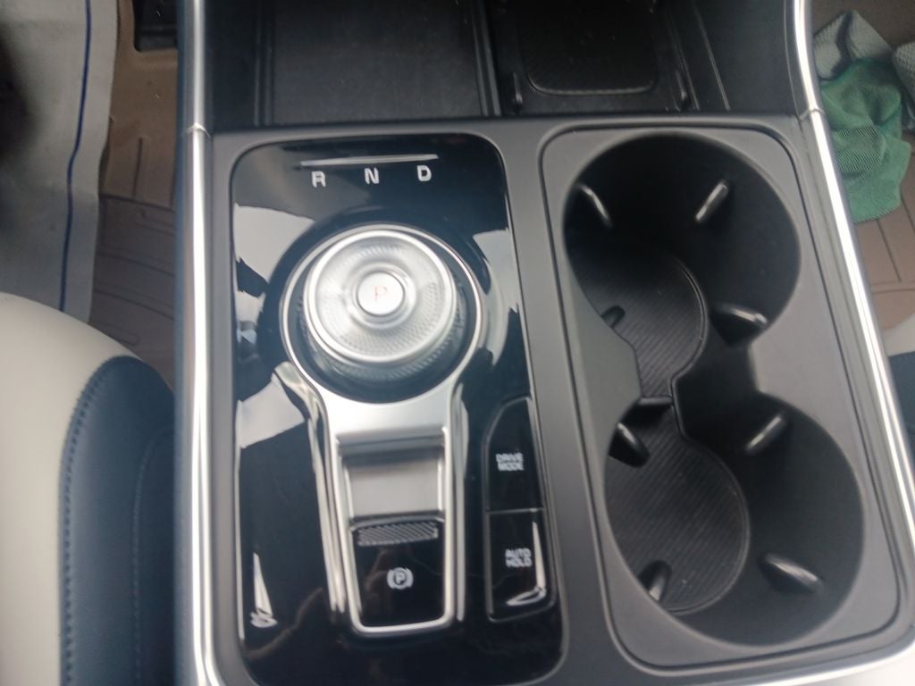 2025 Kia Carnival Hybrid EX