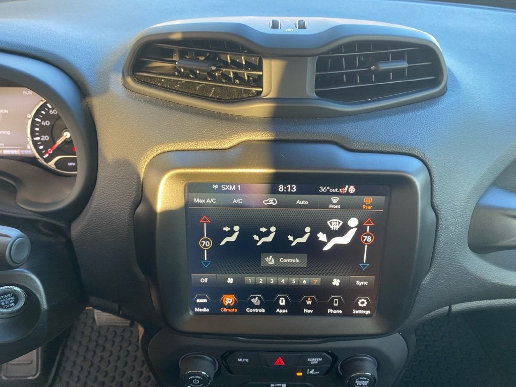 2023 Jeep Renegade Trailhawk