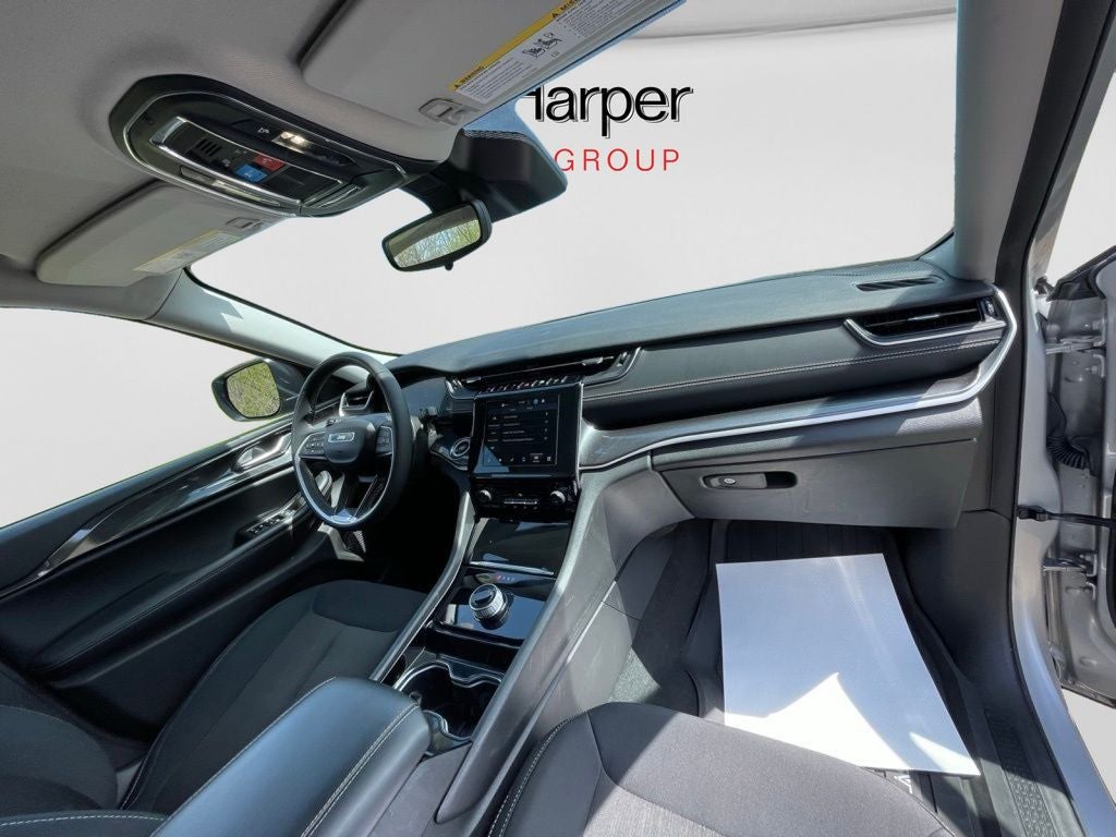 2023 Jeep Grand Cherokee L Laredo