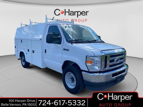 2022 Ford E-350SD Base Cutaway
