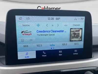 2022 Ford Escape Hybrid SE