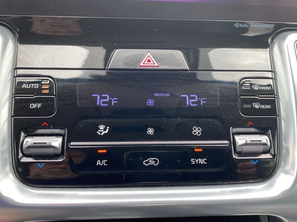 2022 Kia Sorento SX