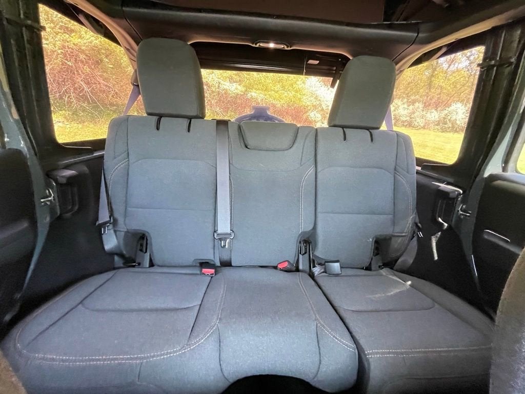 2025 Jeep Wrangler 4-Door Willys 4x4