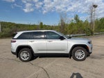 2024 Jeep Grand Cherokee Laredo X 4x4