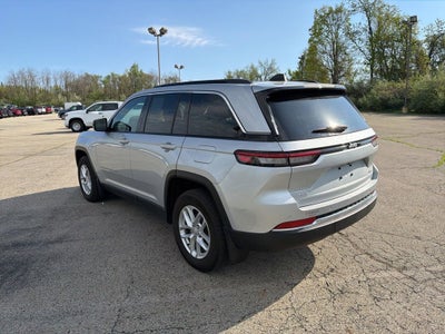 2024 Jeep Grand Cherokee Laredo X 4x4