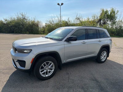 2024 Jeep Grand Cherokee Laredo X 4x4