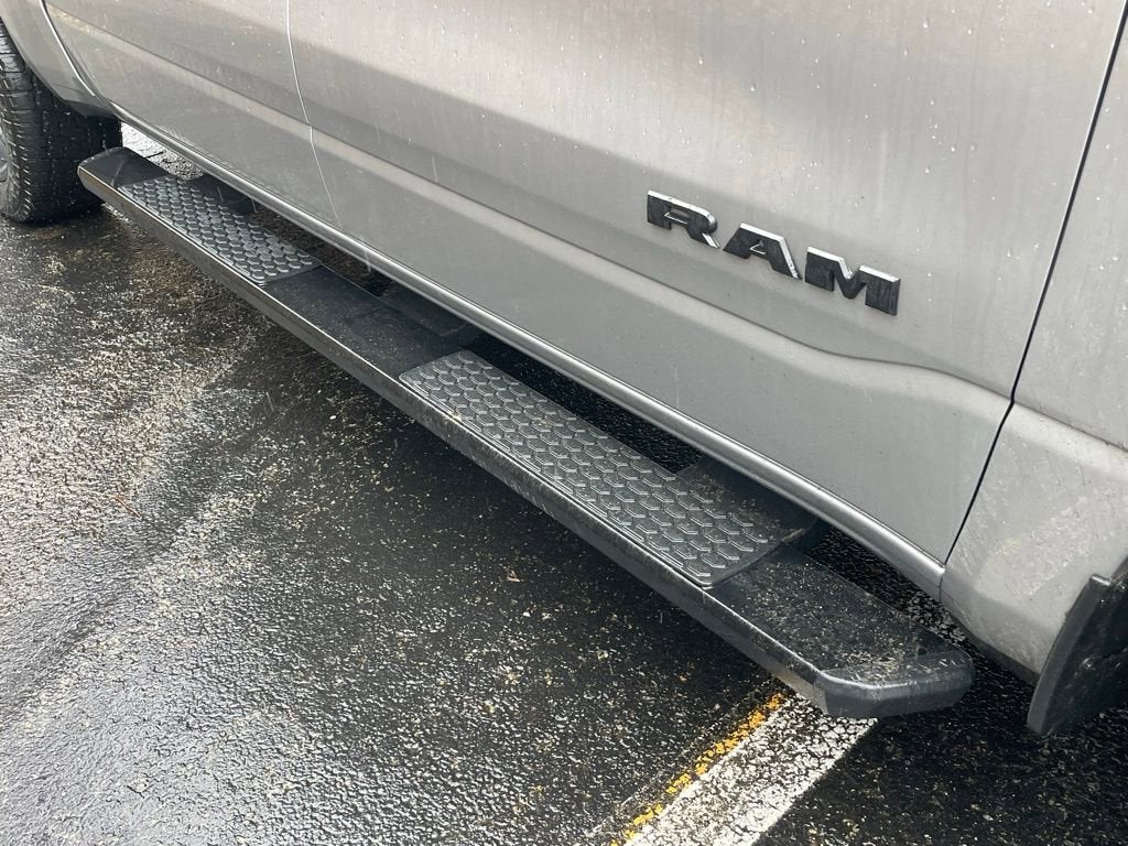 2023 RAM 1500 Big Horn Crew Cab 4x4 5'7" Box