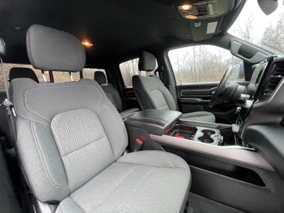 2023 RAM 1500 Big Horn Crew Cab 4x4 5'7" Box