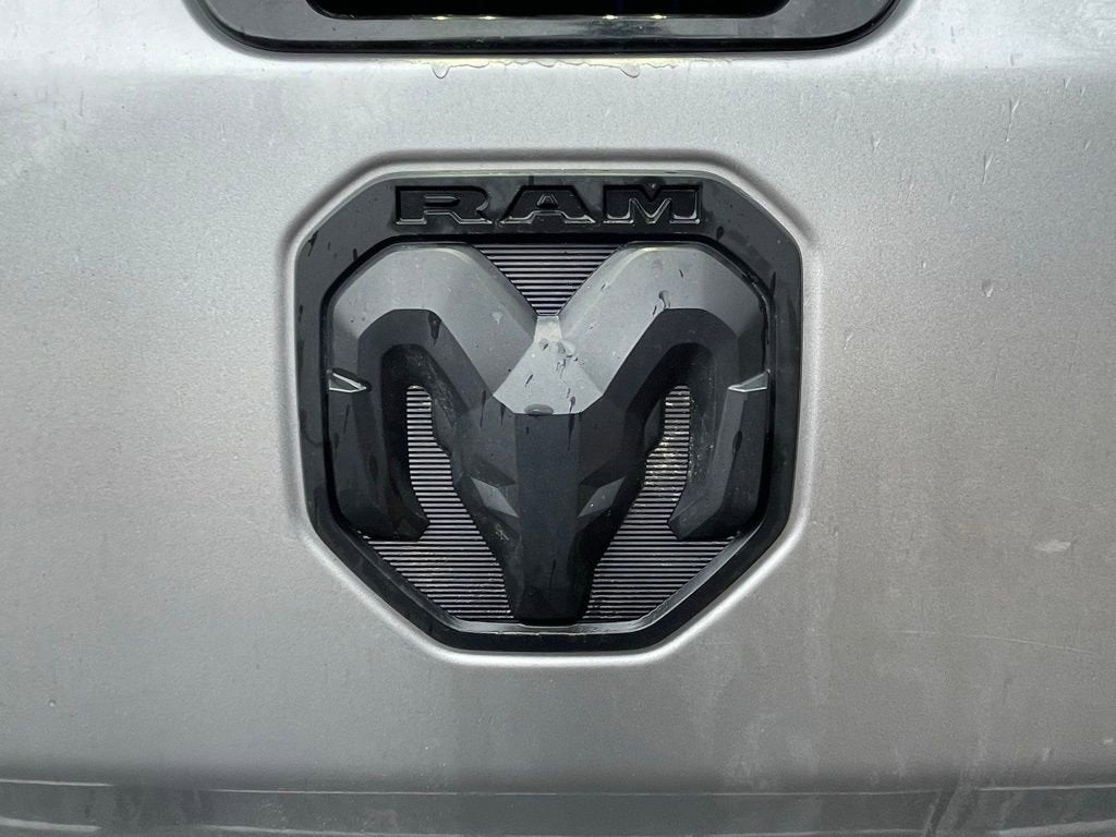 2023 RAM 1500 Big Horn Crew Cab 4x4 5'7" Box
