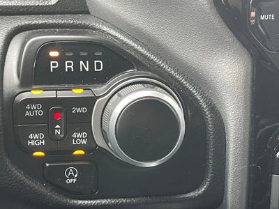 2023 RAM 1500 Big Horn Crew Cab 4x4 5'7" Box