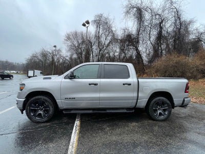 2023 RAM 1500 Big Horn Crew Cab 4x4 5'7" Box