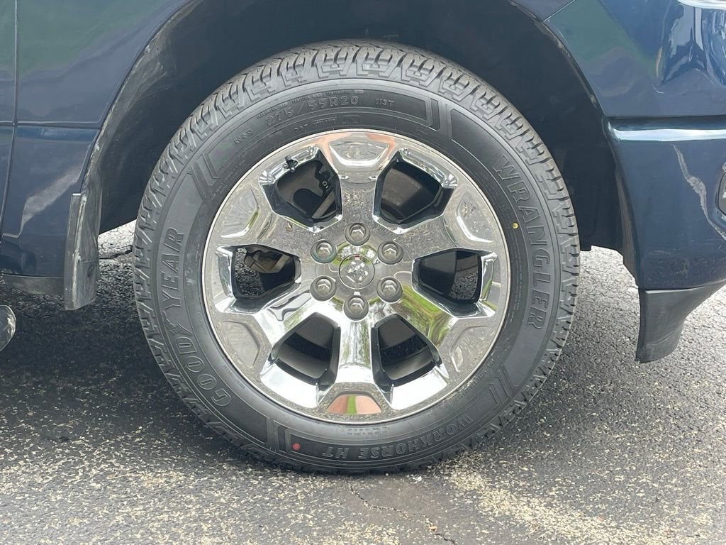 2021 RAM 1500 Big Horn Crew Cab 4x4 5'7" Box