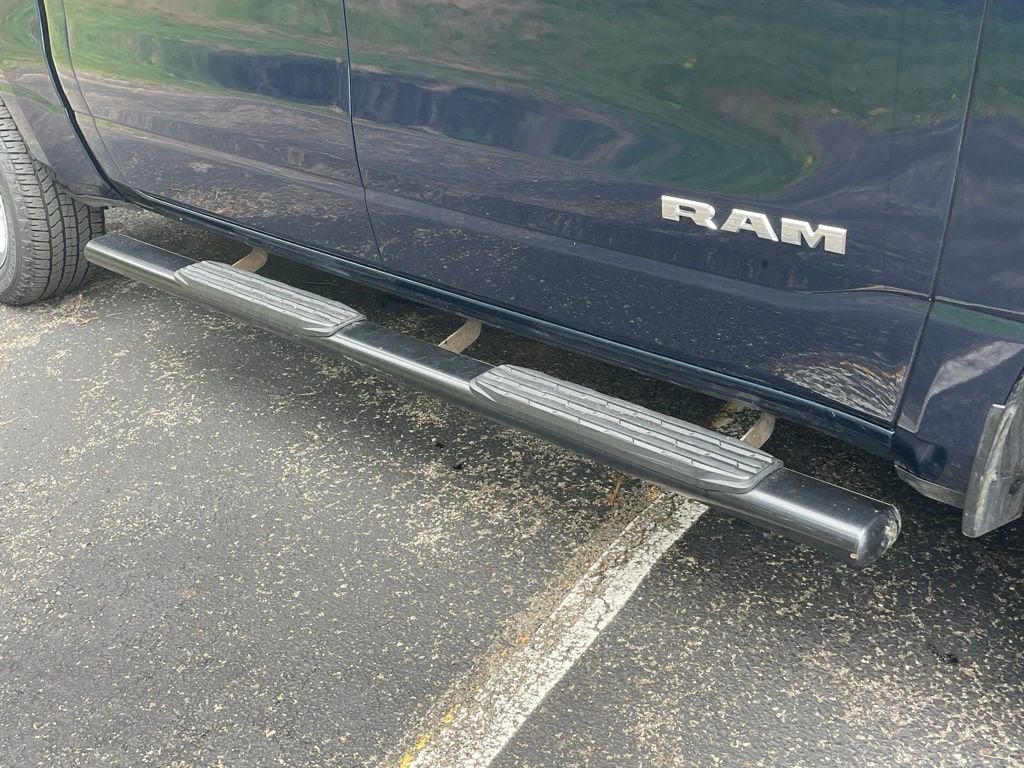 2021 RAM 1500 Big Horn Crew Cab 4x4 5'7" Box