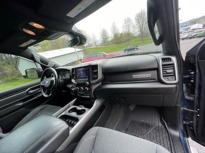 2021 RAM 1500 Big Horn Crew Cab 4x4 5'7" Box