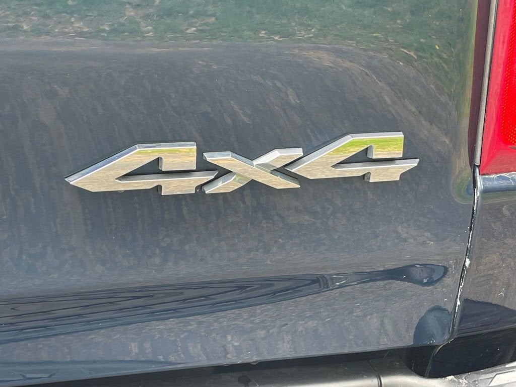 2021 RAM 1500 Big Horn Crew Cab 4x4 5'7" Box