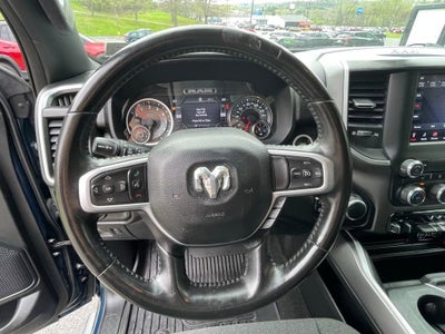 2021 RAM 1500 Big Horn Crew Cab 4x4 5'7" Box