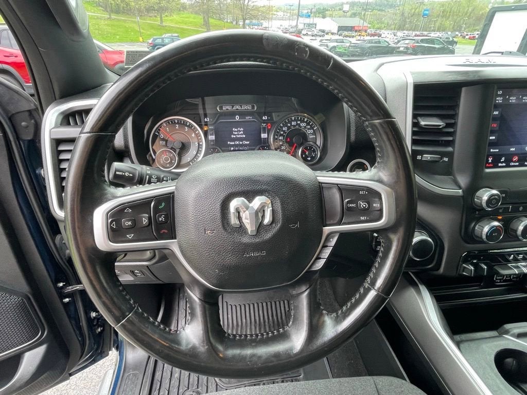 2021 RAM 1500 Big Horn Crew Cab 4x4 5'7" Box