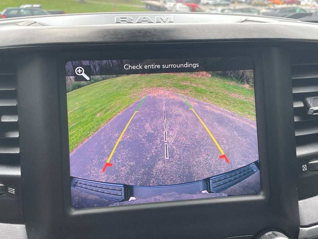 2021 RAM 1500 Big Horn Crew Cab 4x4 5'7" Box