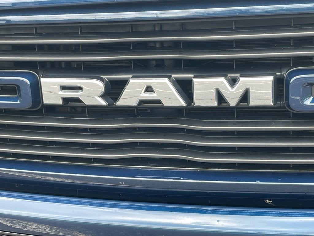2021 RAM 1500 Big Horn Crew Cab 4x4 5'7" Box