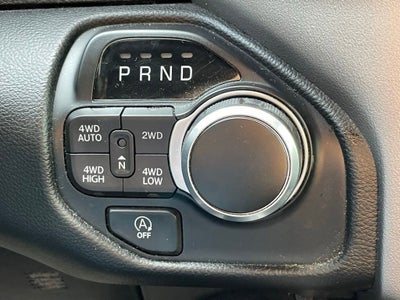 2021 RAM 1500 Big Horn Crew Cab 4x4 5'7" Box