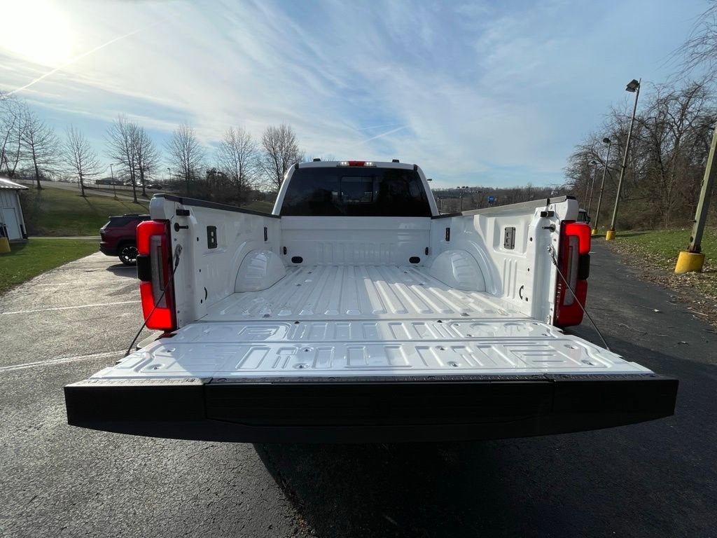 2026 Ford F-350 Platinum