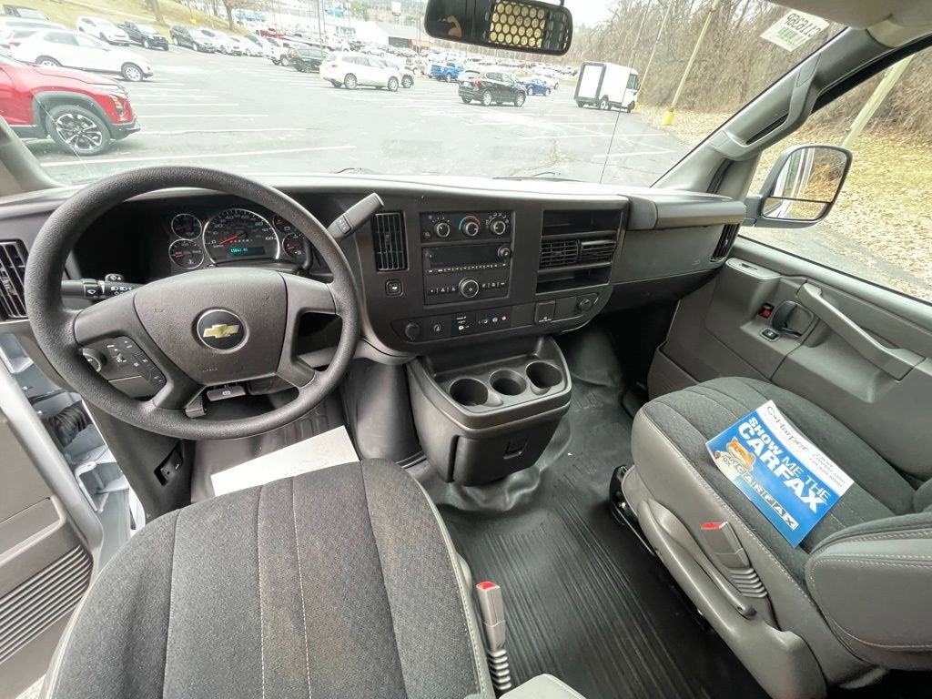 2024 Chevrolet Express Cargo 2500 WT