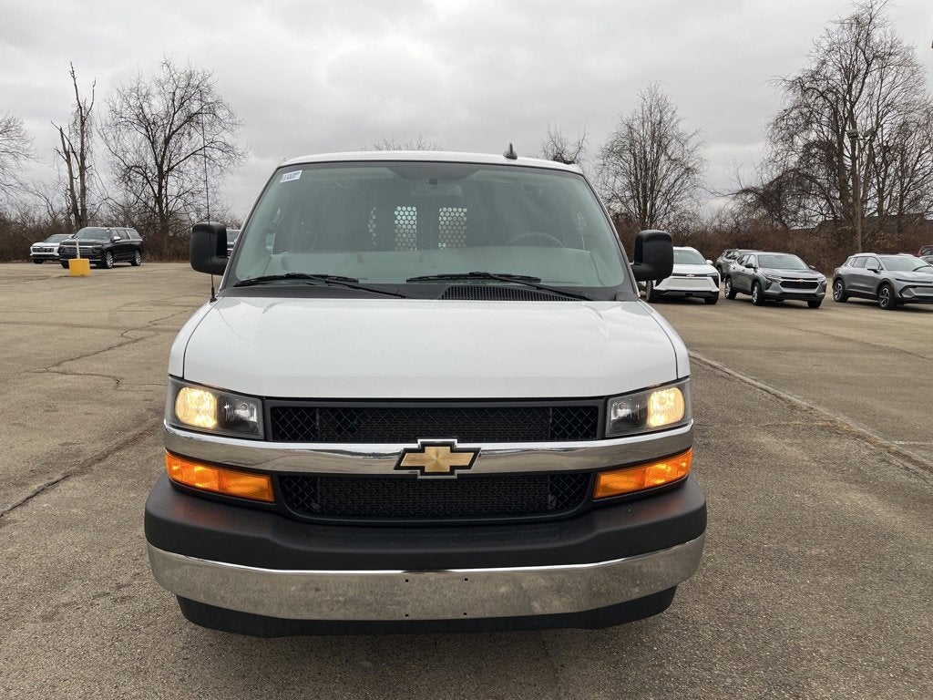 2024 Chevrolet Express Cargo 2500 WT