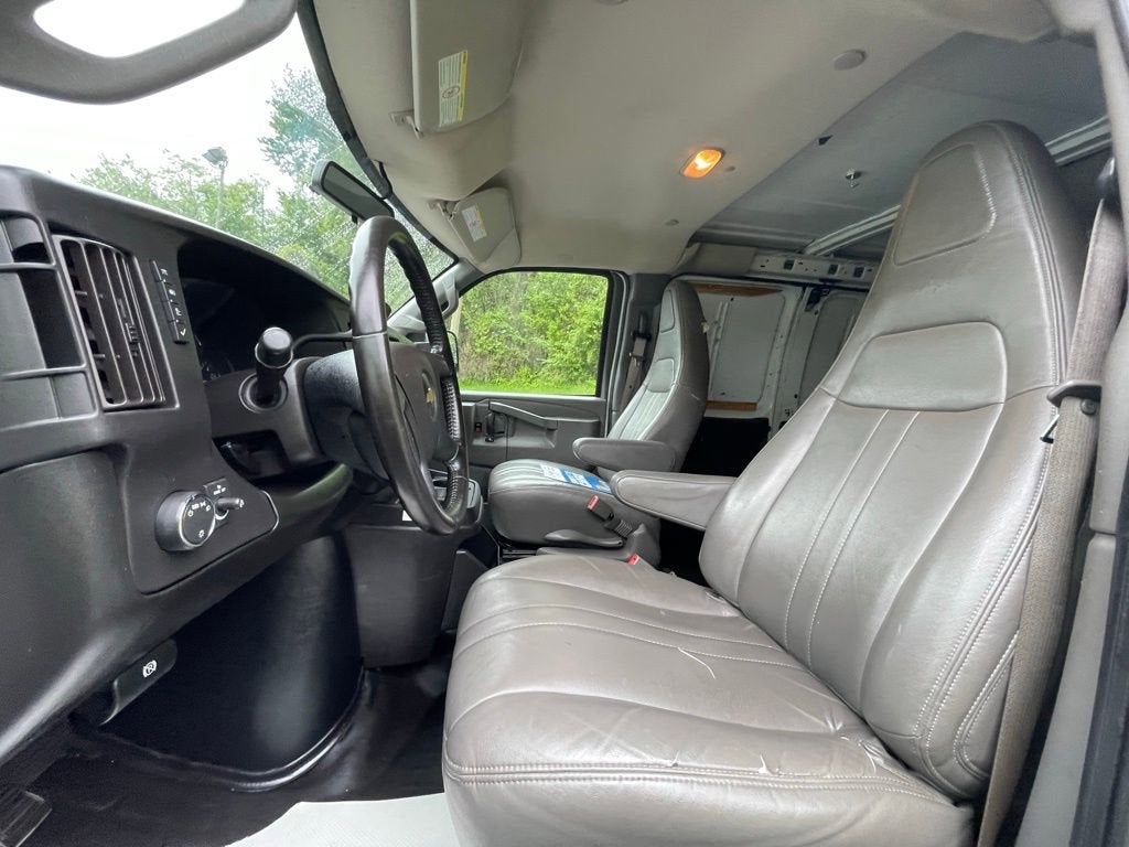 2021 Chevrolet Express Cargo 3500 RWD 3500 Regular Wheelbase WT
