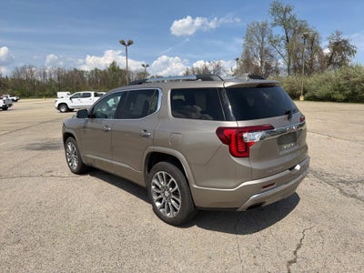 2023 GMC Acadia Denali