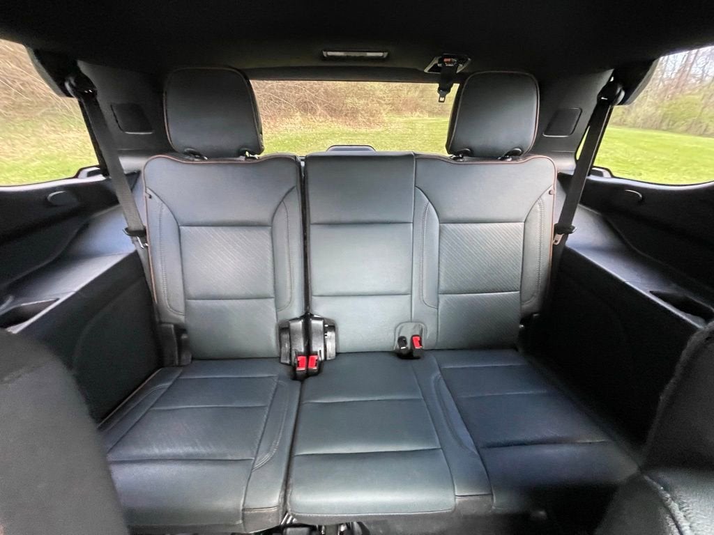 2025 GMC Yukon AT4