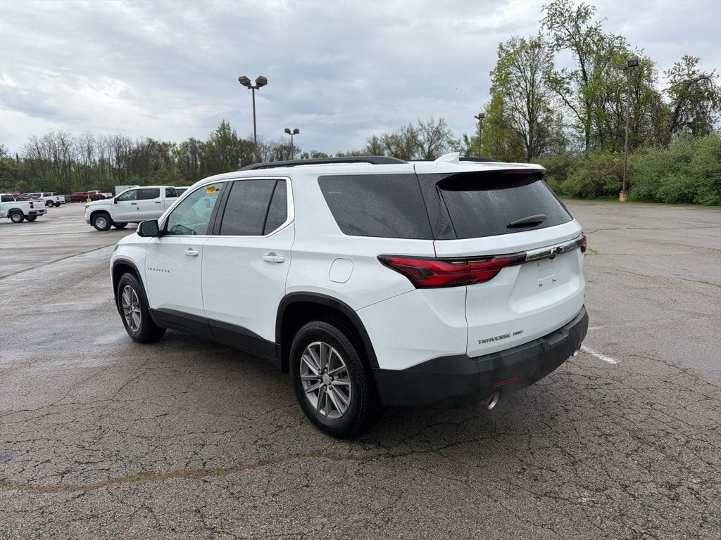 2023 Chevrolet Traverse LT Leather