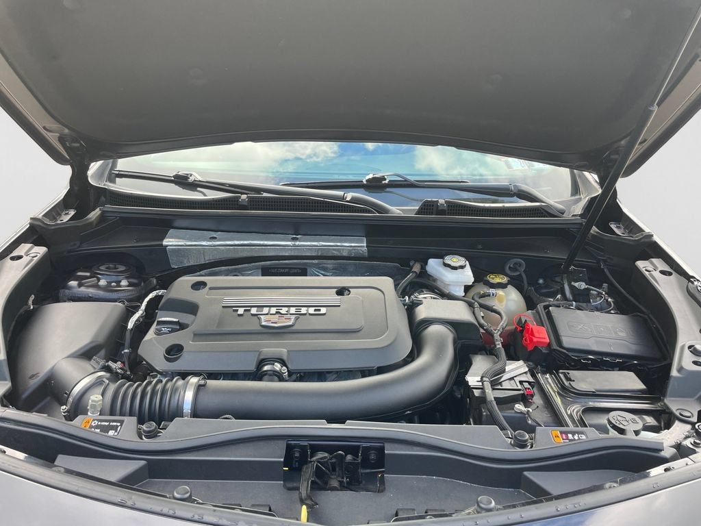 2023 Cadillac XT4 Premium Luxury