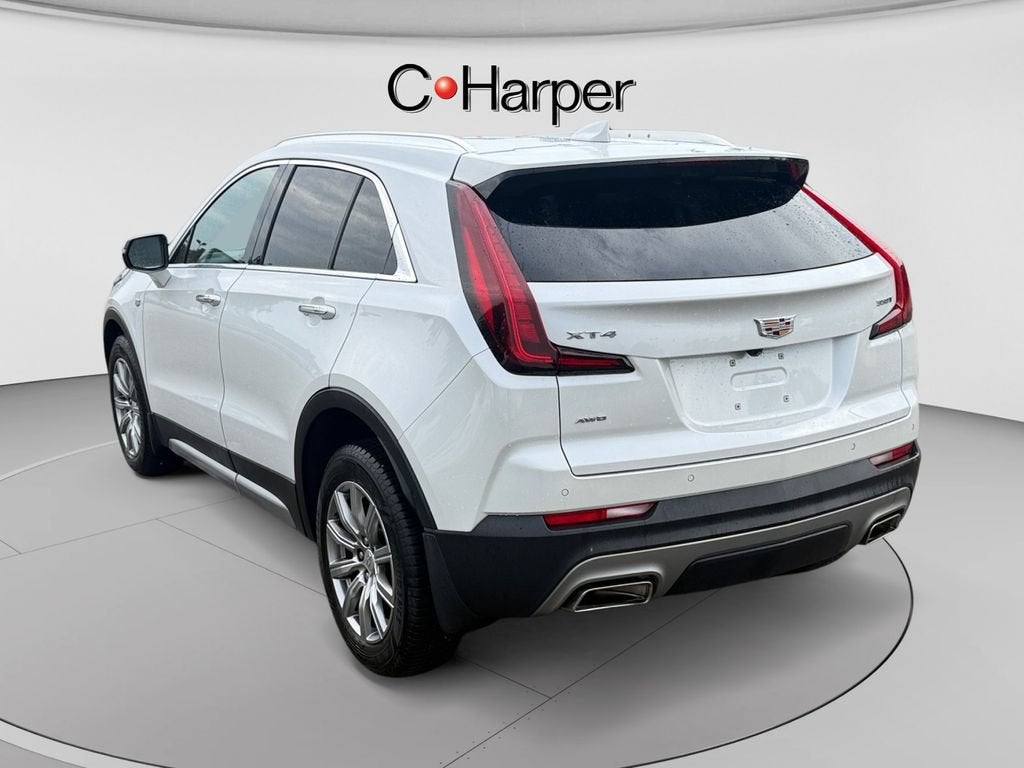2022 Cadillac XT4 AWD Premium Luxury