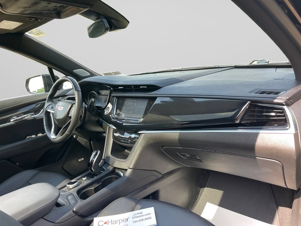 2024 Cadillac XT6 Sport