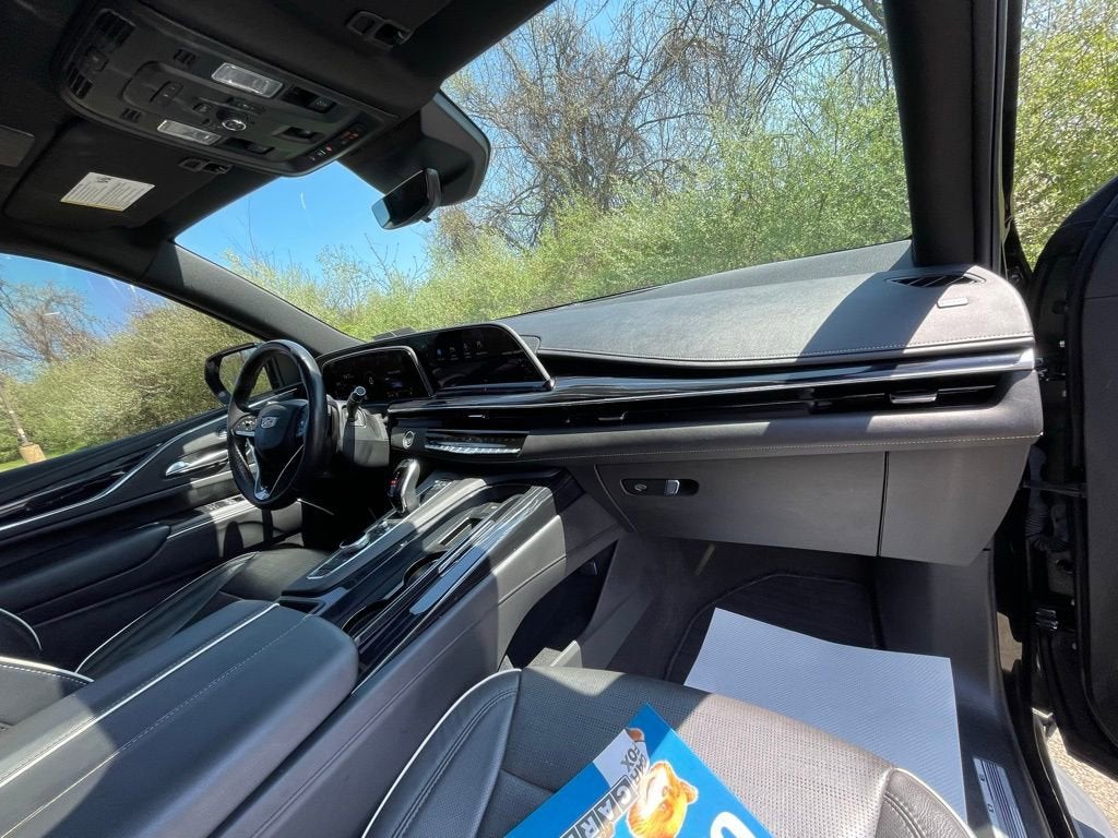 2024 Cadillac Escalade Sport