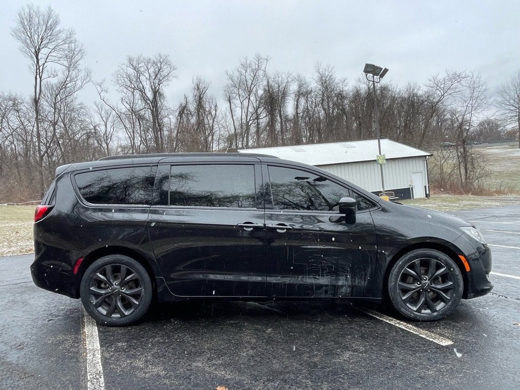 2019 Chrysler Pacifica Touring L Plus