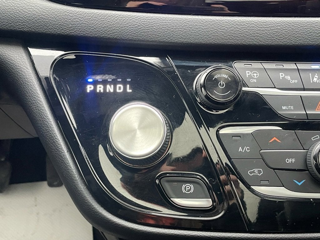 2019 Chrysler Pacifica Touring L Plus