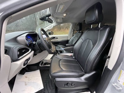 2024 Chrysler Pacifica Touring L AWD