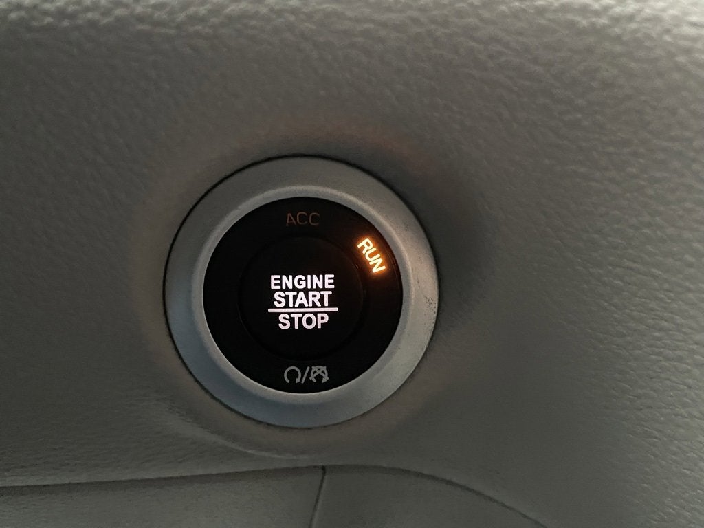 2024 Chrysler Pacifica Touring L AWD