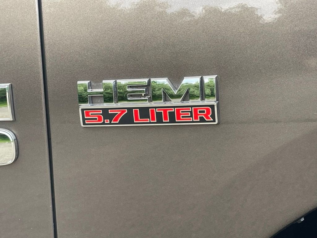 2018 RAM 1500 Big Horn Crew Cab 4x4 5'7" Box