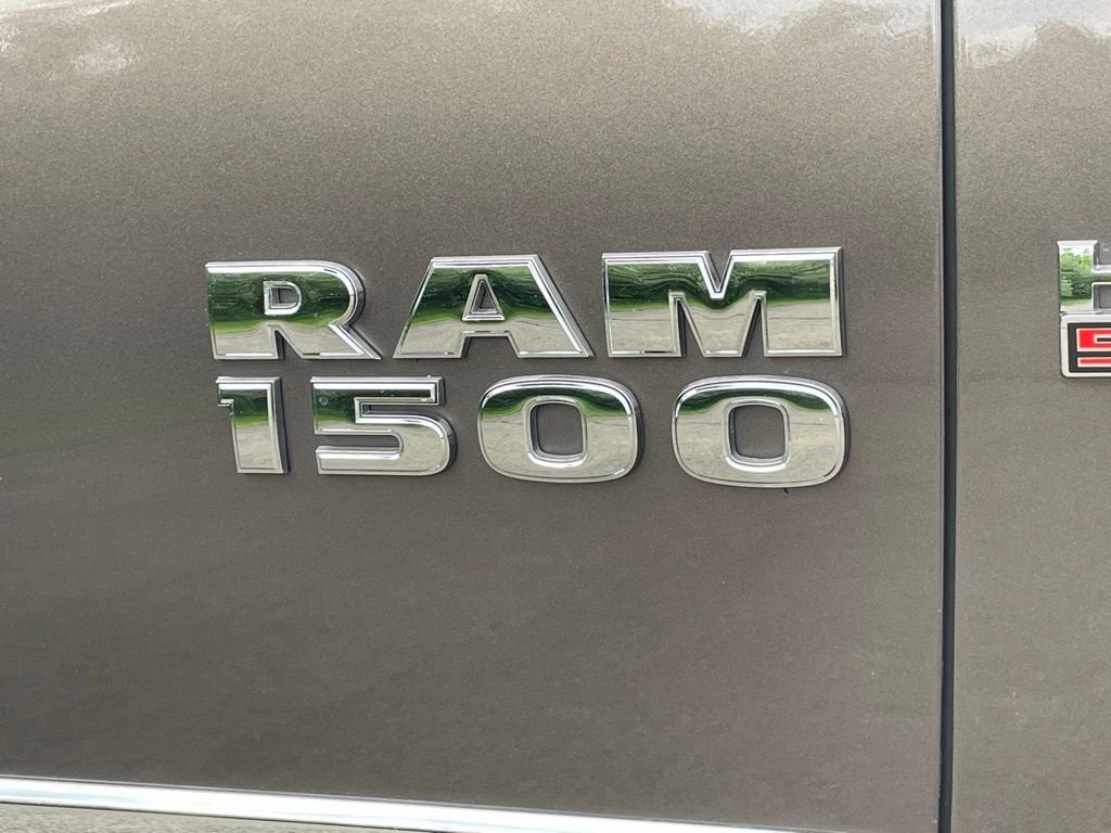 2018 RAM 1500 Big Horn Crew Cab 4x4 5'7" Box