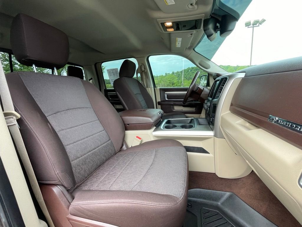 2018 RAM 1500 Big Horn Crew Cab 4x4 5'7" Box