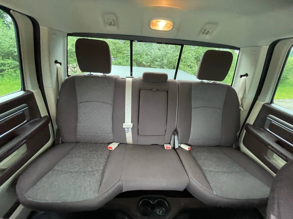 2018 RAM 1500 Big Horn Crew Cab 4x4 5'7" Box