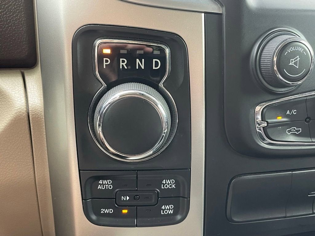 2018 RAM 1500 Big Horn Crew Cab 4x4 5'7" Box