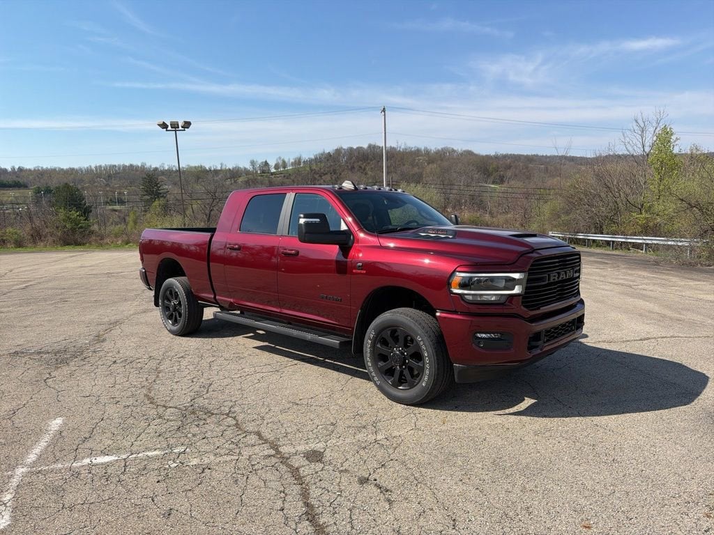 2024 RAM 2500 Laramie Crew Cab 4x4 6'4" Box